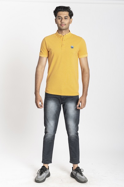 polo t-shirt yellow light